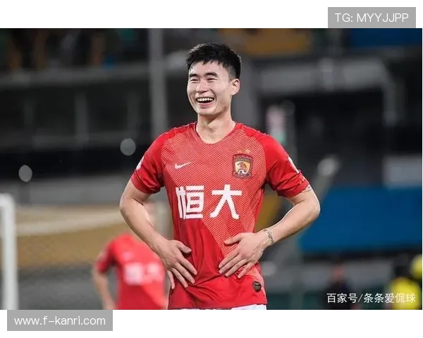 浙江跟队记者曝米特里策家人遭李镇全辱骂 浙江跟队记者曝米特里策家人遭李镇全辱骂